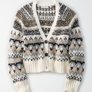 🔴American Eagle Knit Cardigan